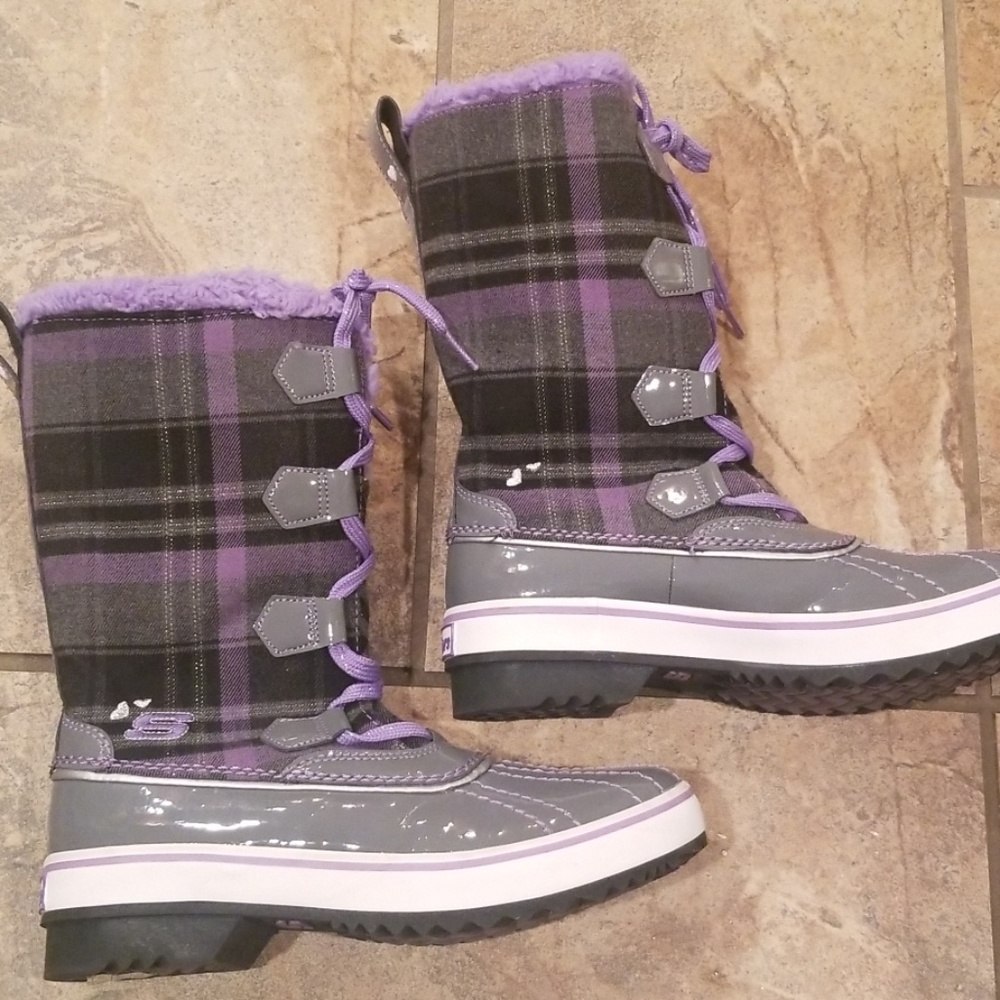 Girls Sketchers Winter Boots - Picture 2 of 7